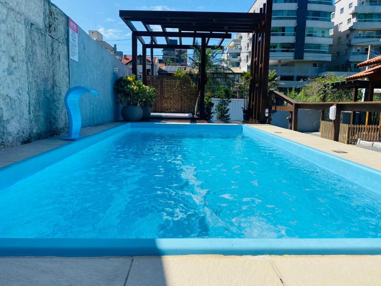 Villa Residencial Com Piscina Possui Jacuzzi Aquecida Com Hidromassagem Bombinhas Exterior foto